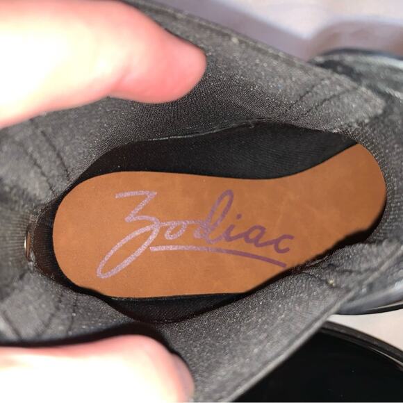 ZODIAC Women’s Rain Boots, Chunky Sole, Gorpcore, Whimsigoth, Pull-On, Size 8 - Picture 3 of 12